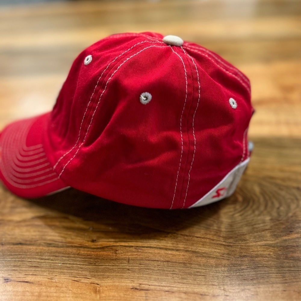 Georgia Bulldogs ball cap in vintage condition - Picture 2 of 6